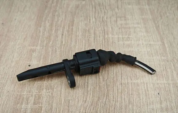 Audi A4 S4 B9 ABS brake wheel speed sensor 4M0927803B