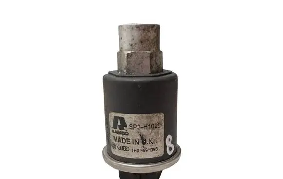 Air conditioning (A/C) pressure sensor