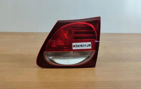 Lexus GS 300 400 430 Tailgate rear/tail lights R31JR