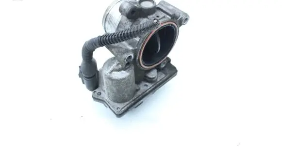 Volkswagen PASSAT B7 Throttle valve 03L128063R