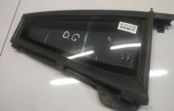 Ford Mondeo Mk III Rear vent window glass AS2