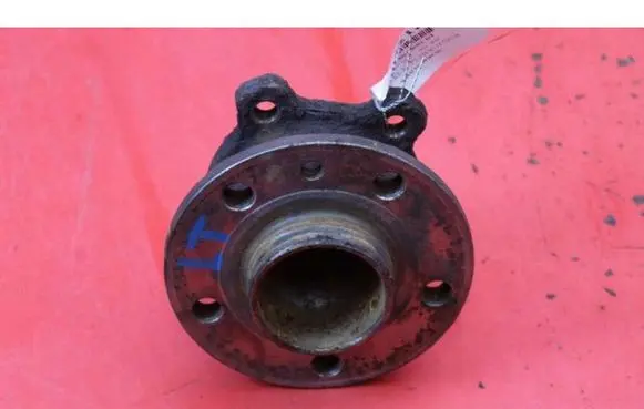Volvo V60 Front wheel hub spindle knuckle