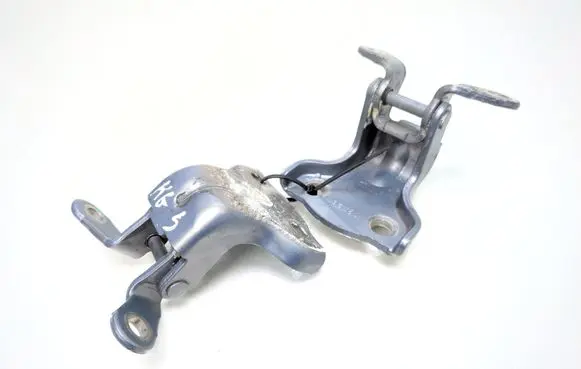 Chevrolet Captiva Rear door hinge set A047587