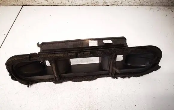 Volkswagen Touran I Air intake duct part 1T1819389