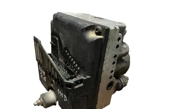 Volkswagen Golf V ABS Pump 8D0614111D 0265218020 50476843