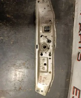 Opel Astra H Radiator support slam panel