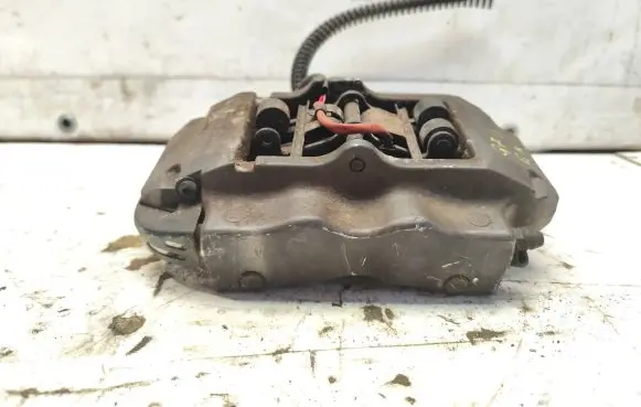 Audi Q7 4L Rear brake caliper