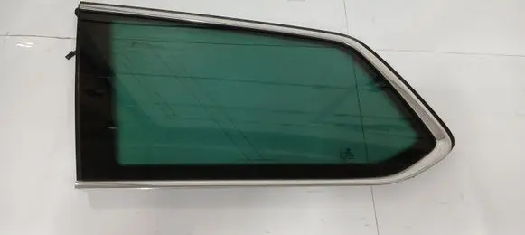 Volkswagen PASSAT B8 Rear side window 3G9845297CD