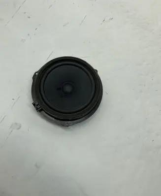 Ford Fiesta Front door speaker AA6T18808AA