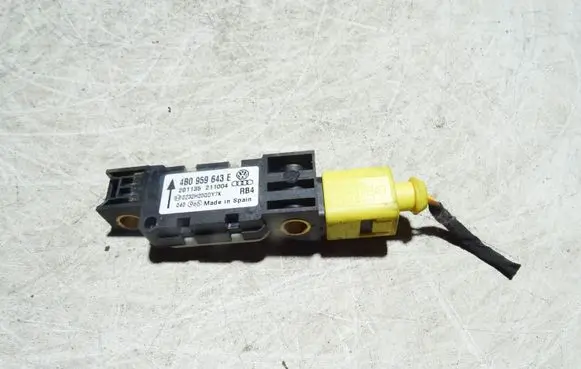 Audi A6 S6 C5 4B Airbag deployment crash/impact sensor 4B0959643E