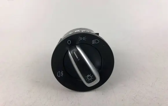 Volkswagen Jetta VI Light switch 3C8941431B