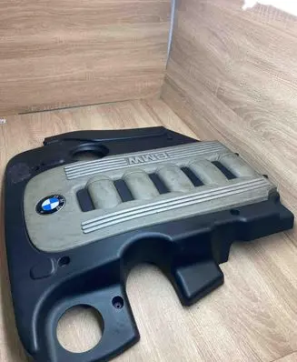BMW 5 E60 E61 Engine cover (trim) 7788908 15678911