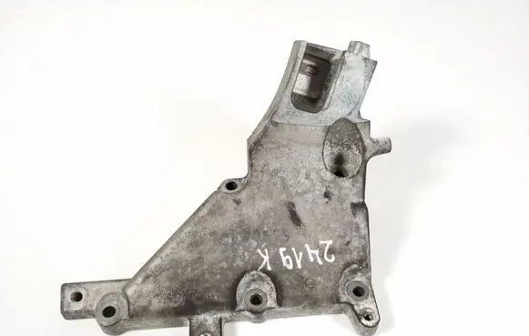 Mercedes-Benz CL C216 Engine mounting bracket A2782232704