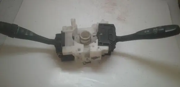 Mitsubishi Space Star Wiper turn signal indicator stalk/switch MR368915