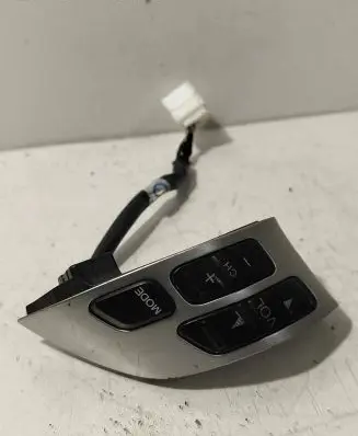 Honda Accord Steering wheel buttons/switches 1683T