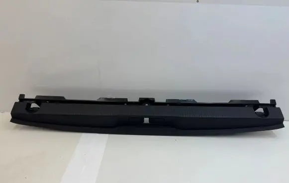 Peugeot 5008 II Trunk/boot sill cover protection 981135977