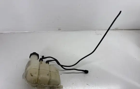 BMW X1 F48 F49 Coolant expansion tank/reservoir 7617362 17137617362