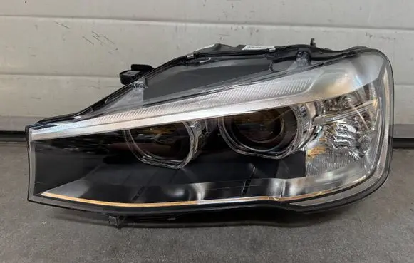 BMW X3 F25 Headlight/headlamp 7401137 LE12A6298
