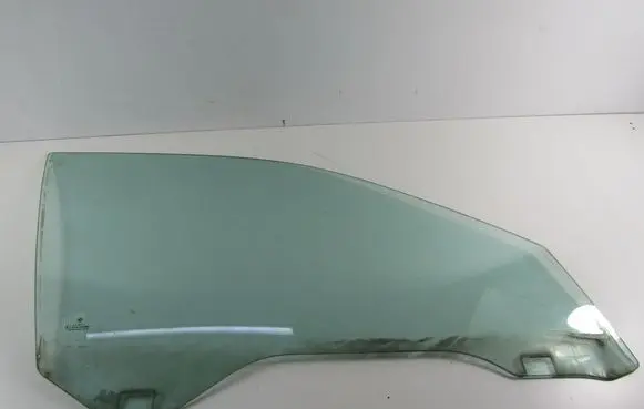 BMW 5 E39 Front door window glass four-door 
