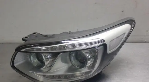 KIA Soul Headlight/headlamp 92101E4