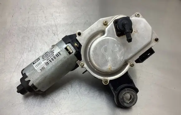 Audi A3 S3 8P Rear window wiper motor 404842 8E9955711B 142394239