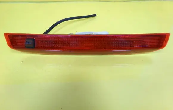 Ford Fiesta Third/center stoplight 301603