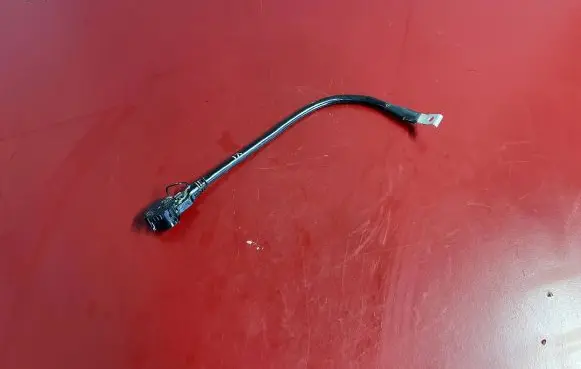 BMW iX Negative earth cable (battery) 8717443