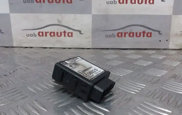 Subaru Legacy Immobilizer control unit/module 88205AE002 97RI010014