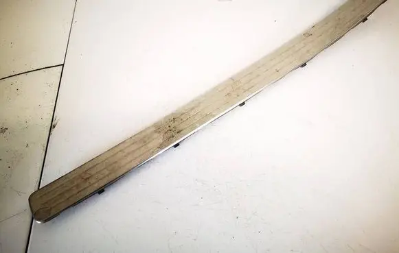 Porsche Cayenne (9PA) Front sill trim cover 7l0853655c