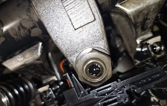 Skoda Octavia Mk2 (1Z) Fuel injector