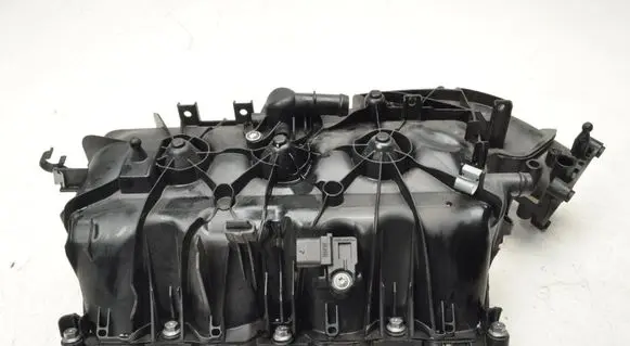 BMW 3 G20 G21 Intake manifold 8647975