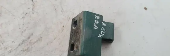 BMW X5 E53 Front door lower hinge 