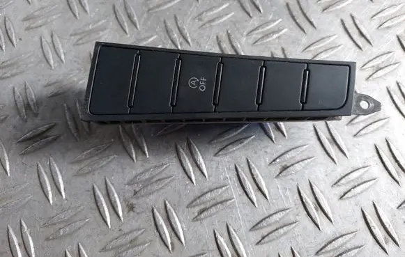 Traction control (ASR) switch