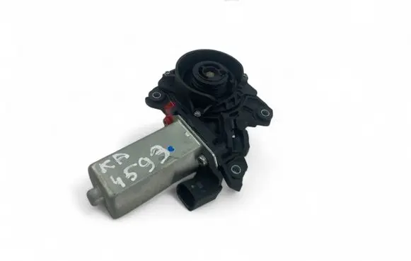 Toyota Aygo AB10 Front door window regulator motor 5YY0032