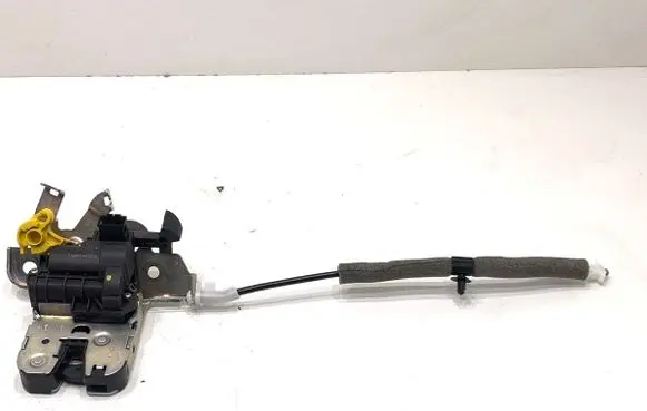 Audi A5 Tailgate exterior lock 4M0827506D