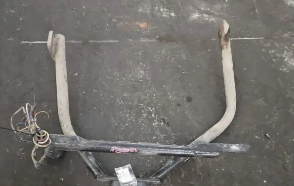 Peugeot 305 Tow bar set IMPRK1395023