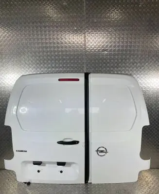 Opel Combo E Rear door