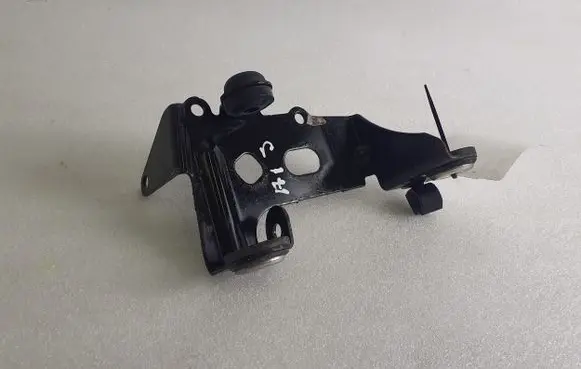 Jaguar E-Pace ABS pump bracket EJ322B389AA R80BA