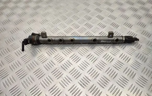 Mercedes-Benz A W169 Fuel main line pipe A6110780449 0281002494 A6400702395