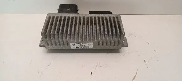 Renault Kangoo II Glow plug pre-heat relay 271206395