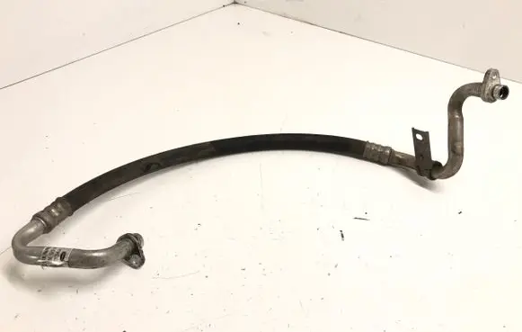 Opel Vivaro Air conditioning (A/C) pipe/hose 924543622R