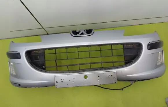 Peugeot 407 Front bumper EZRC