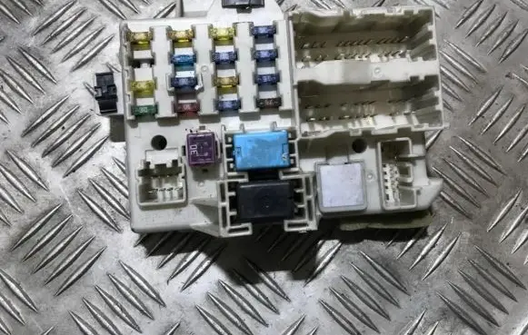 Mazda 6 Fuse box set