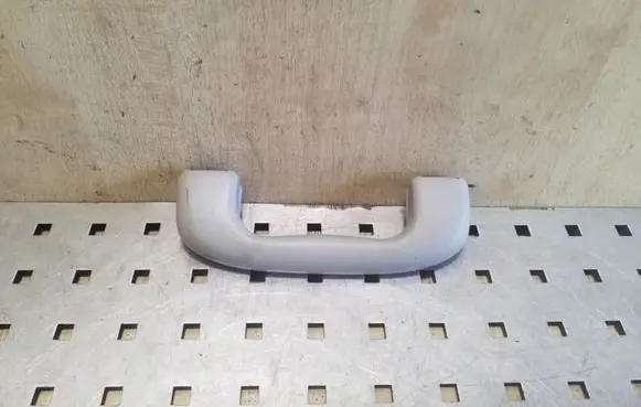 Opel Zafira C Front interior roof grab handle