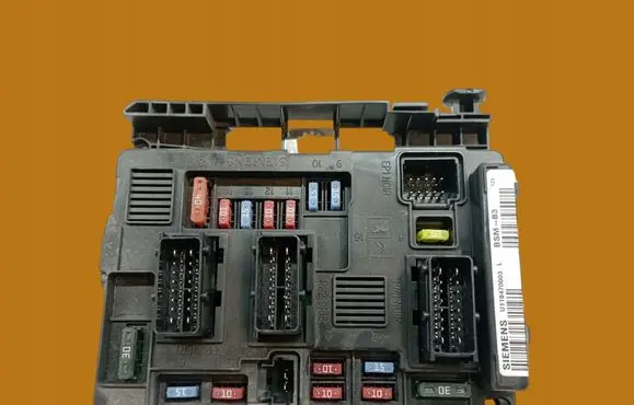 Peugeot 307 BSM Control unit 9650618480