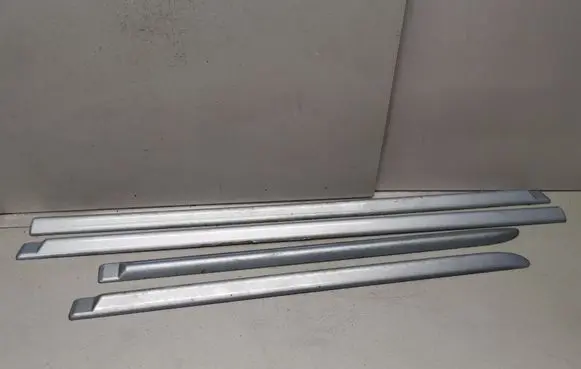 Jaguar XJ X300 Front door trim (molding) HNA5708AA HNA5709AA HNA5706AA