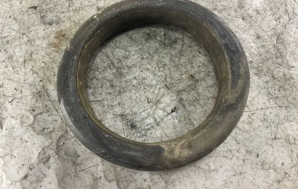 Volvo V70 Rear coil spring rubber mount 