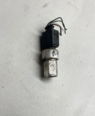 Air conditioning (A/C) pressure sensor