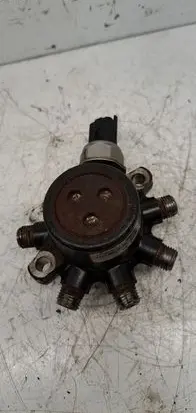 Ford Mondeo MK IV Fuel injector supply line/pipe 