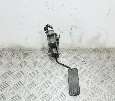Subaru Legacy Accelerator throttle pedal 06K18A00419 1988007090 36010AG110